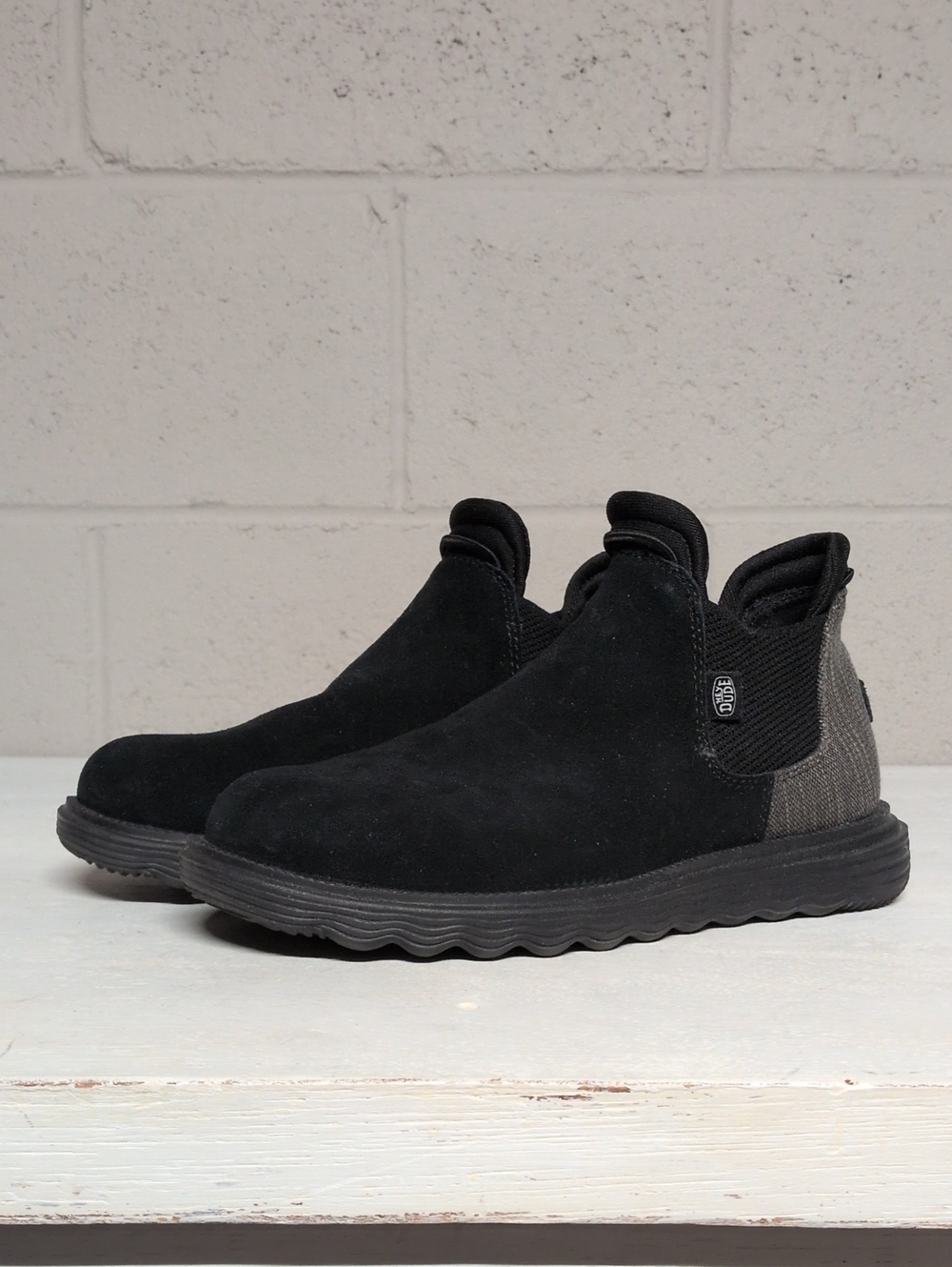 Hey Dude Branson Boot Women's Suede Slip On Ankle Boot Size 9